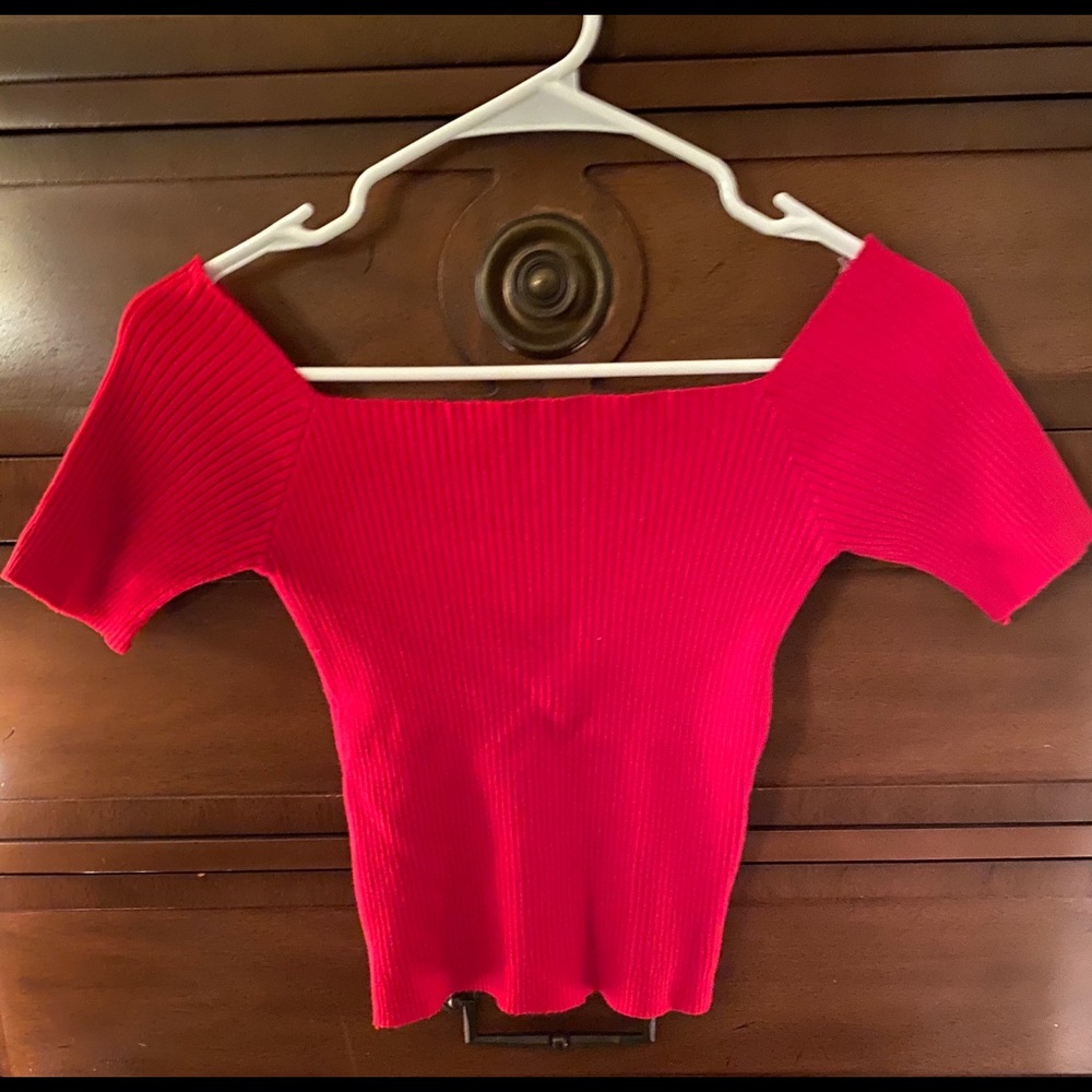 Red Off The Shoulder Crop